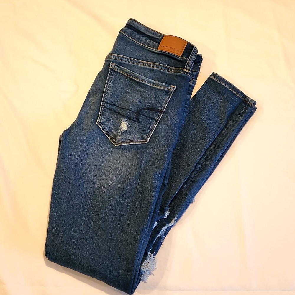 Women's American Eagle Jeans, next level stretch.